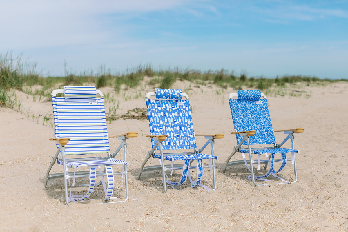 Hanging 2024 beach chairs