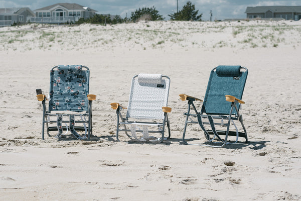 Jetty Sandbar Low Beach Chair in Iris Mint