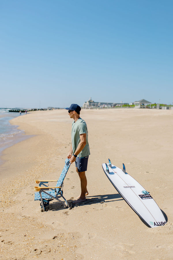 Jetty Sandbar Low Beach Chair in Iris Mint