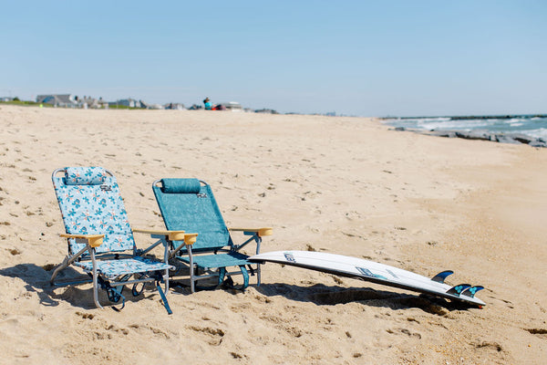 Jetty Sandbar Low Beach Chair in Iris Mint