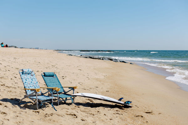 Jetty Sandbar Low Beach Chair in Iris Mint