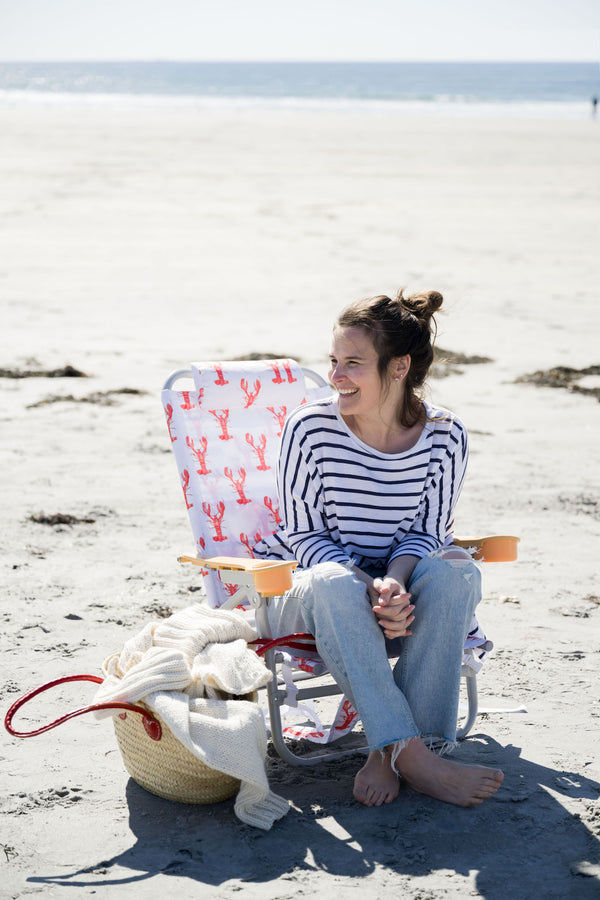 Sara Fitz Dune High Beach Chair in Lobster
